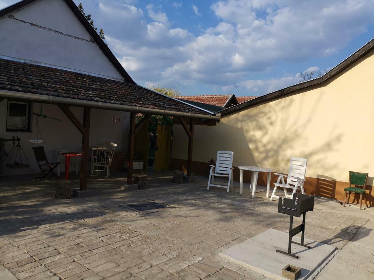 Vila Harsfak Mezokovacshaza Exteriér fotografie